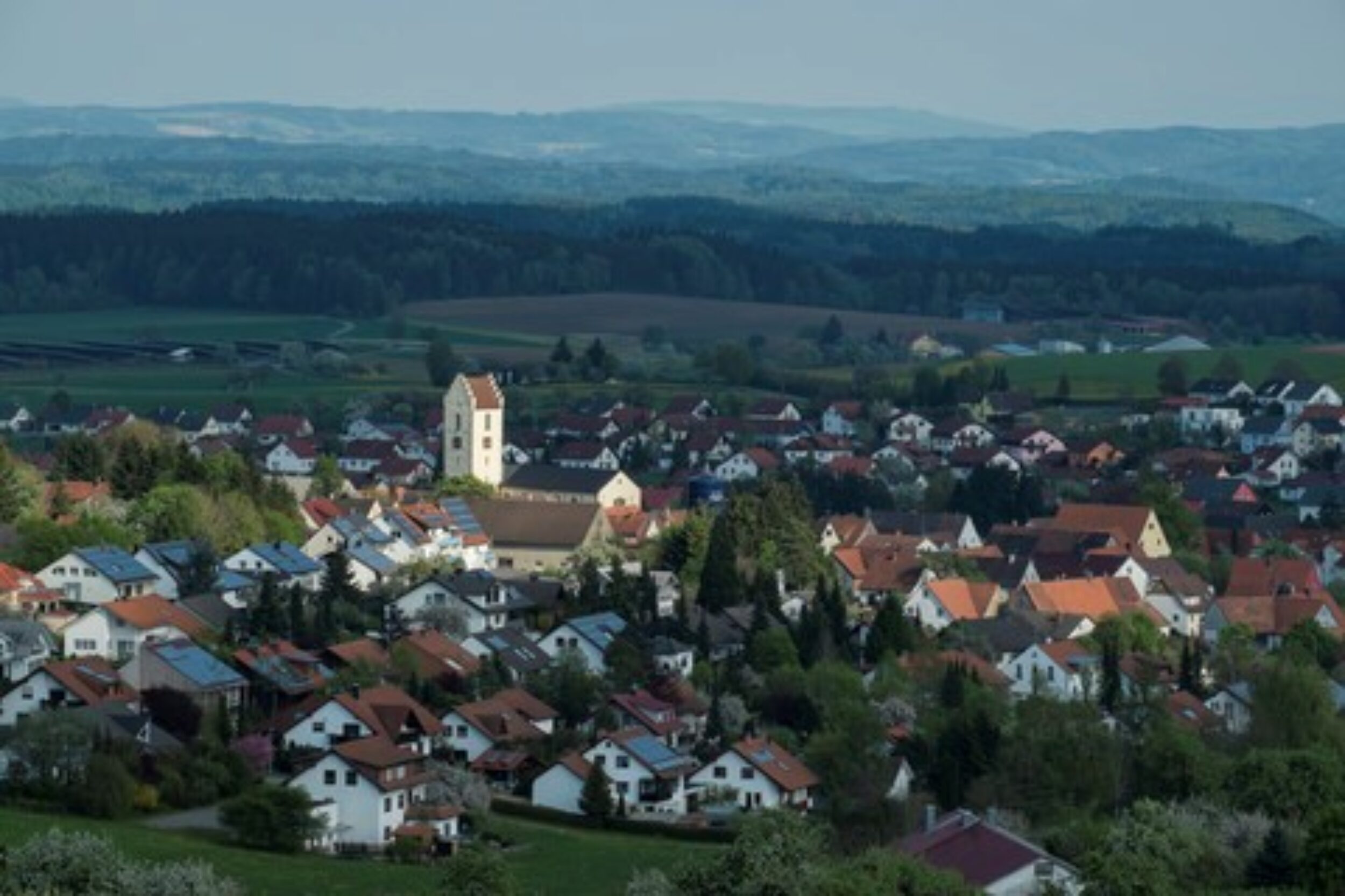 dorfflohmarkt-emmingen.de